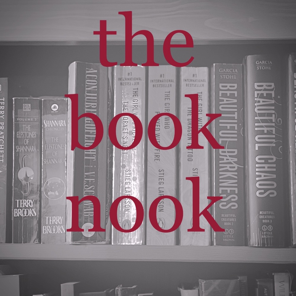 ✨3/$25✨ check out my book nook